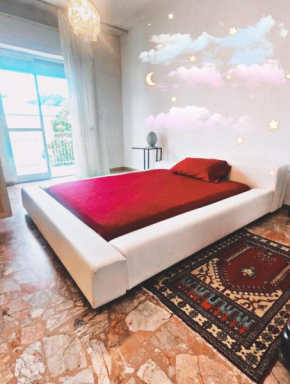 ALE HOME
